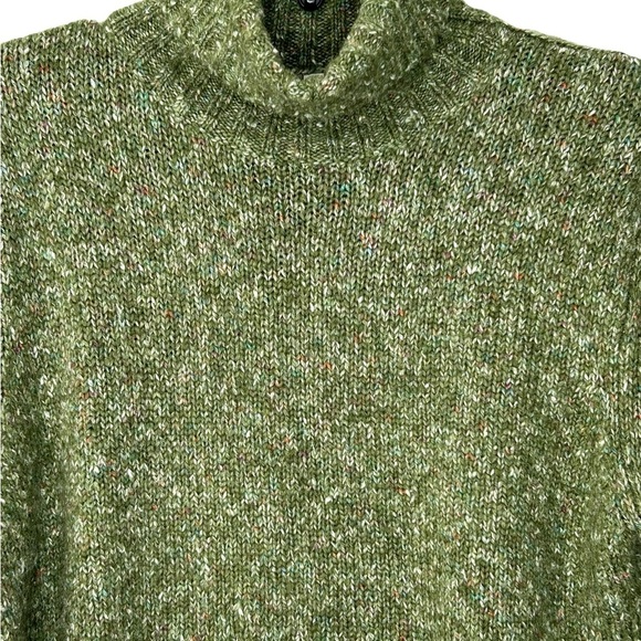 LL Bean Sweater Womens Sz L Green Flecked Long Sleeve Turtleneck Wool Blend - Picture 2 of 7